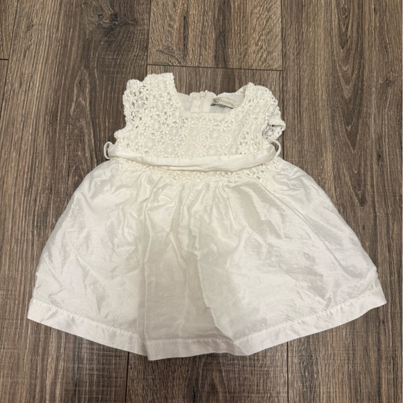JO Milano Baby Girl White Eyelet Crochet Dress Size 6 Months Made In Italy - Picture 1 of 6